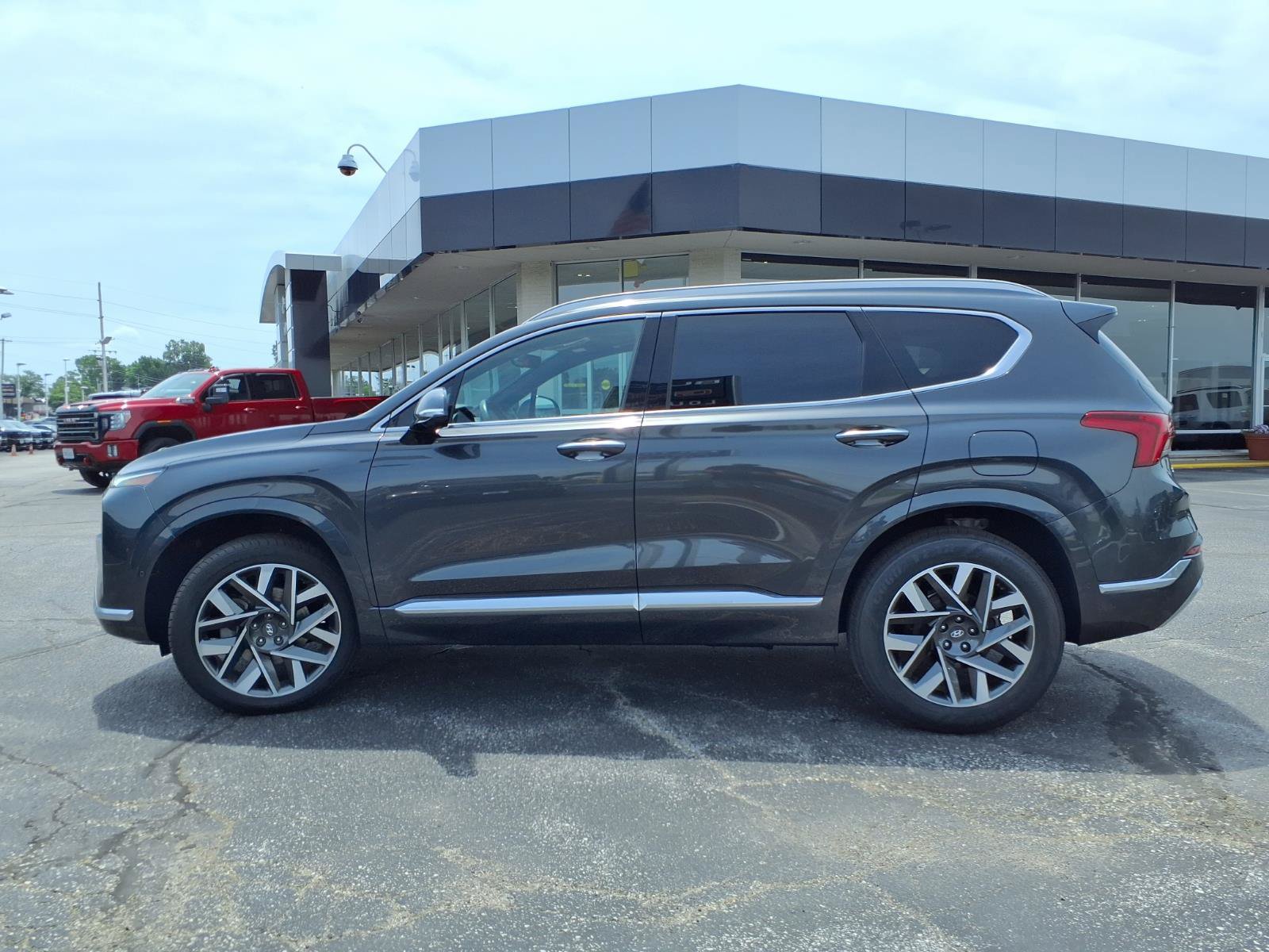 Used 2023 Hyundai Santa Fe Calligraphy AWD/4WD image 44