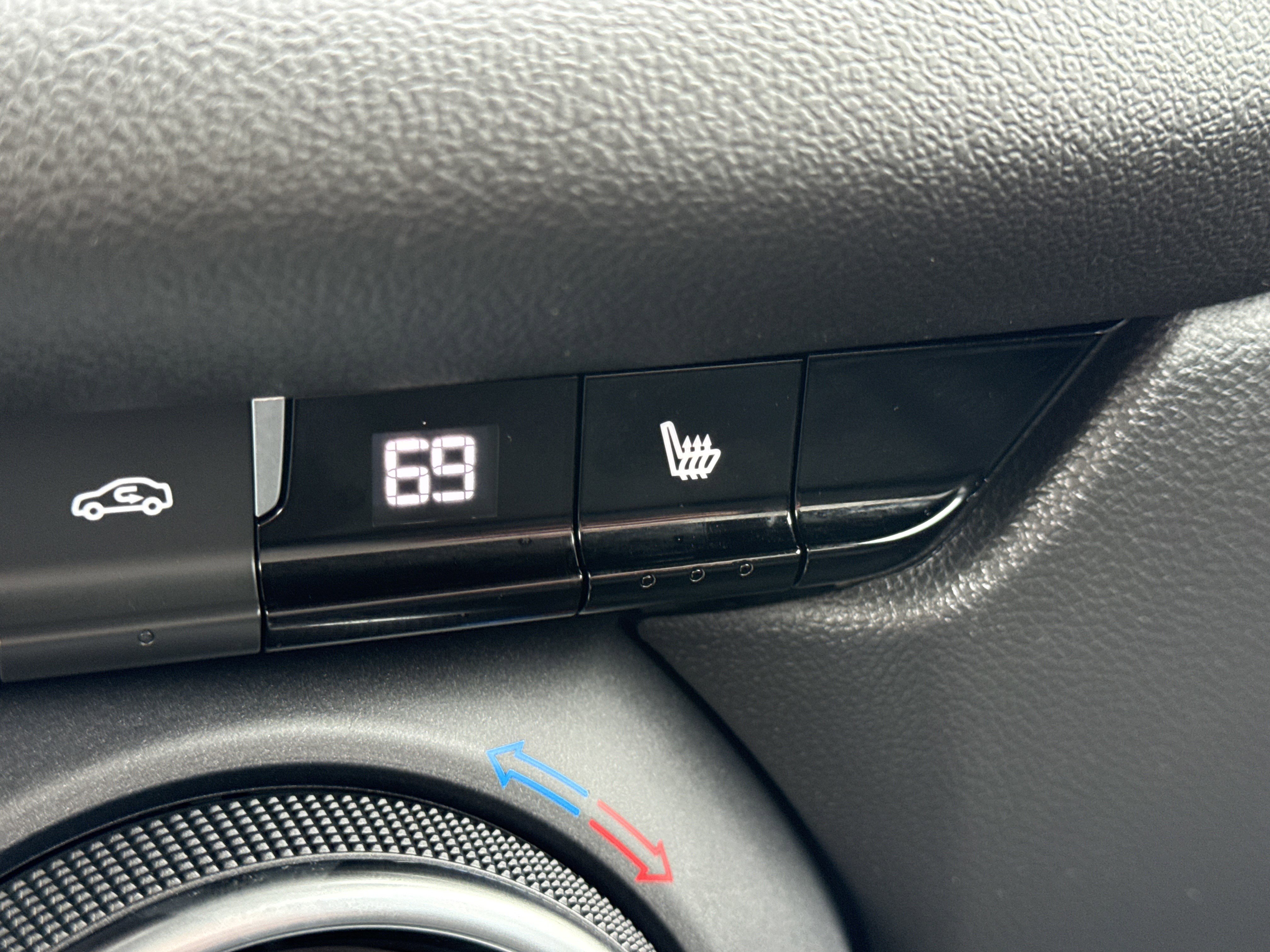 Used 2023 Chevrolet Blazer LT w/ Convenience Package image 23