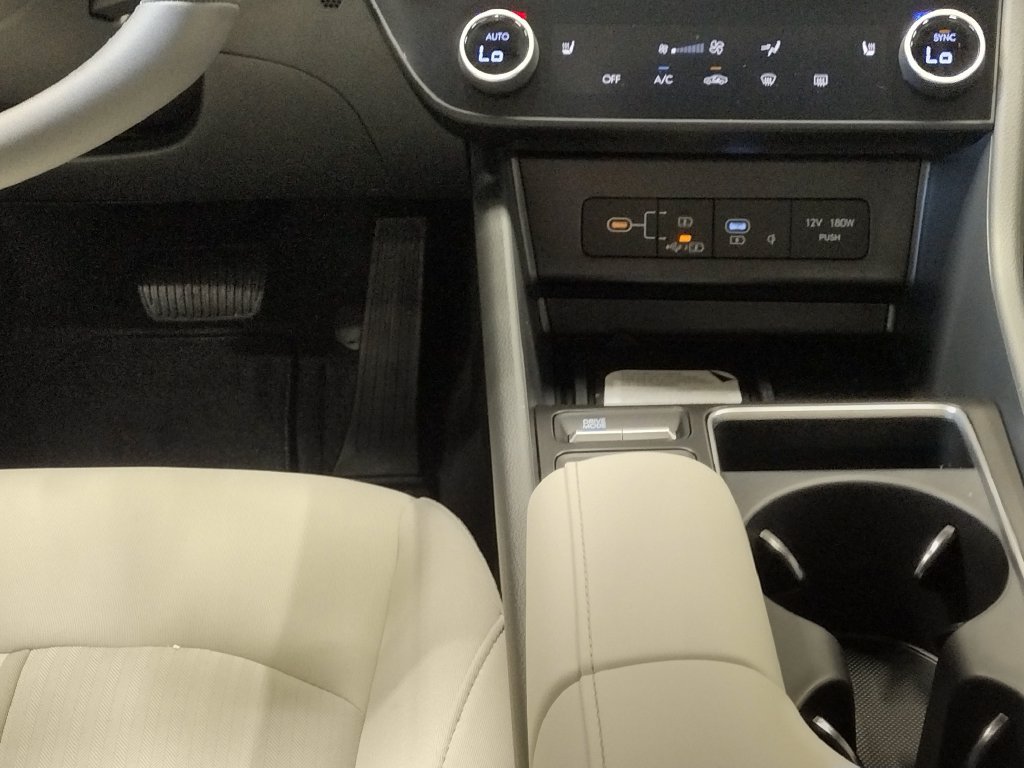 New 2026 Hyundai Sonata SEL AWD/4WD image 33