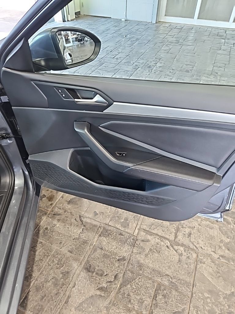 New 2025 Volkswagen Jetta S FWD image 10
