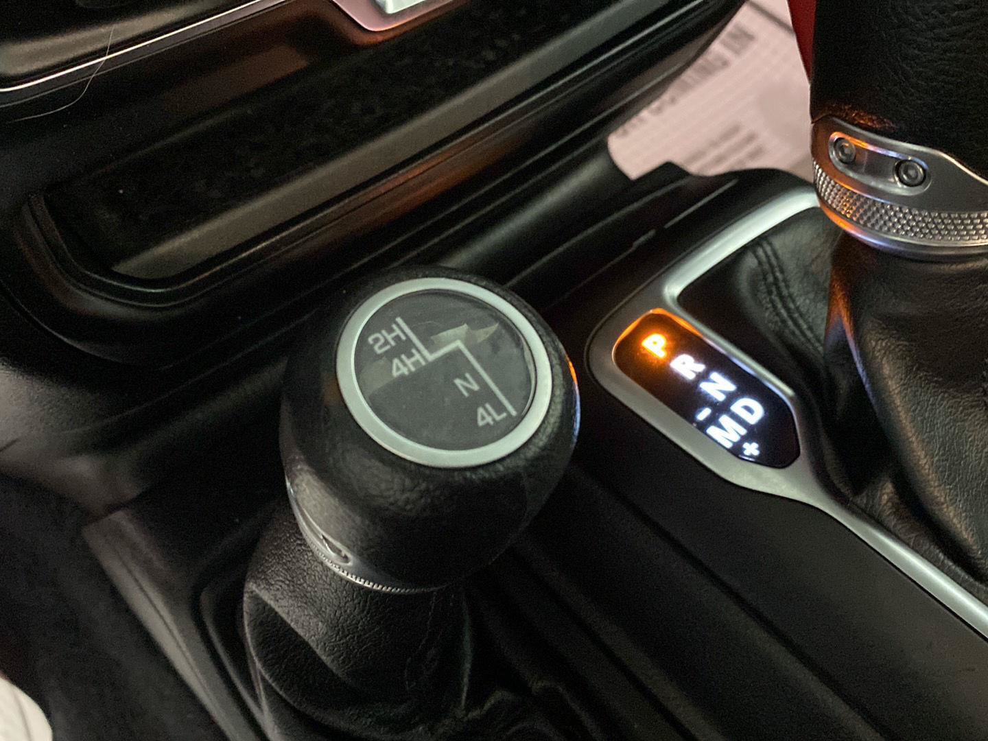 Used 2019 Jeep Wrangler Unlimited Sport S AWD/4WD image 13