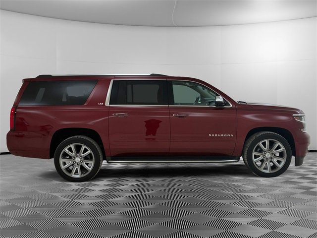 Used 2016 Chevrolet Suburban LTZ image 2
