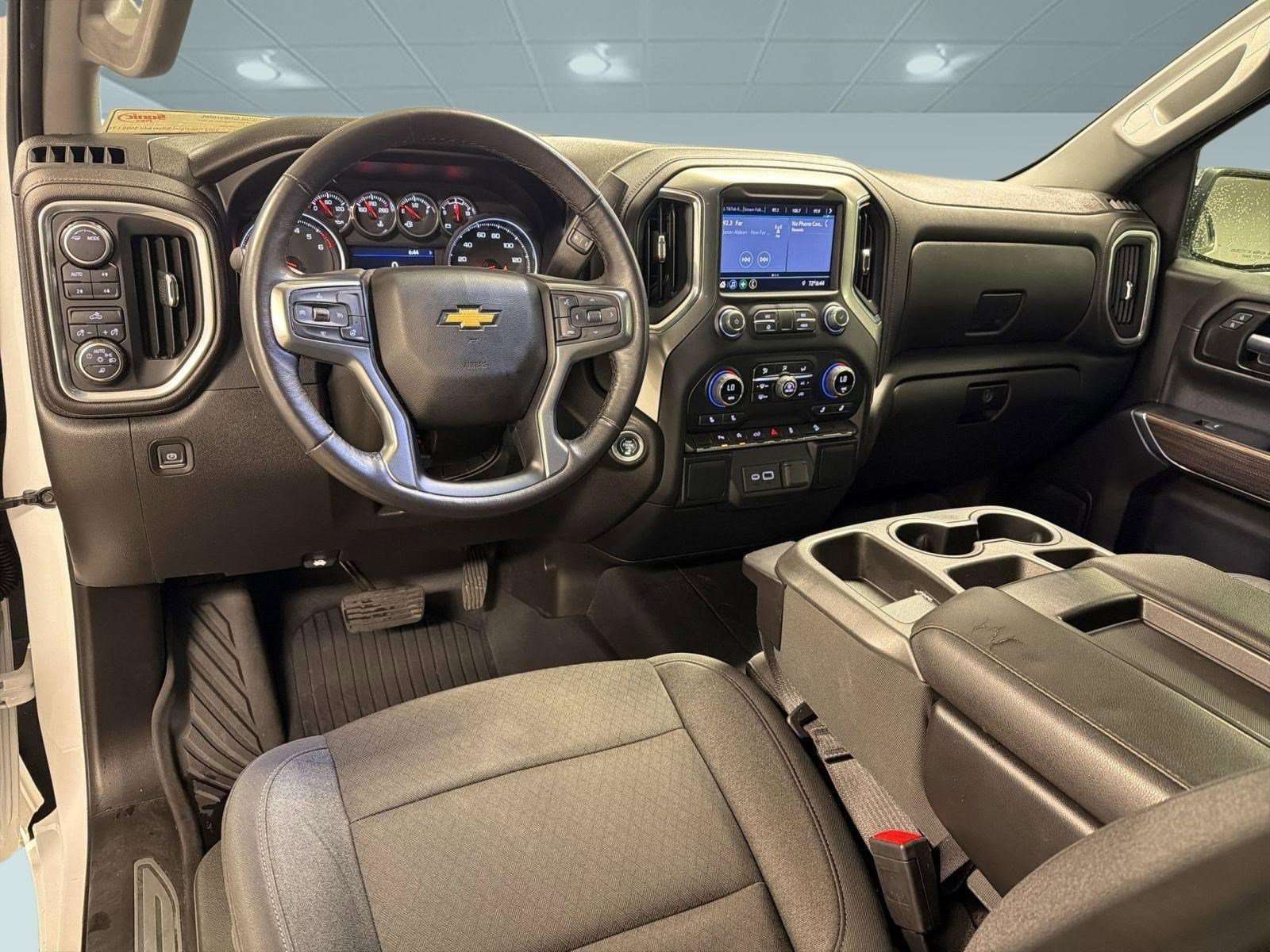 Used 2022 Chevrolet Silverado 1500 LT image 28