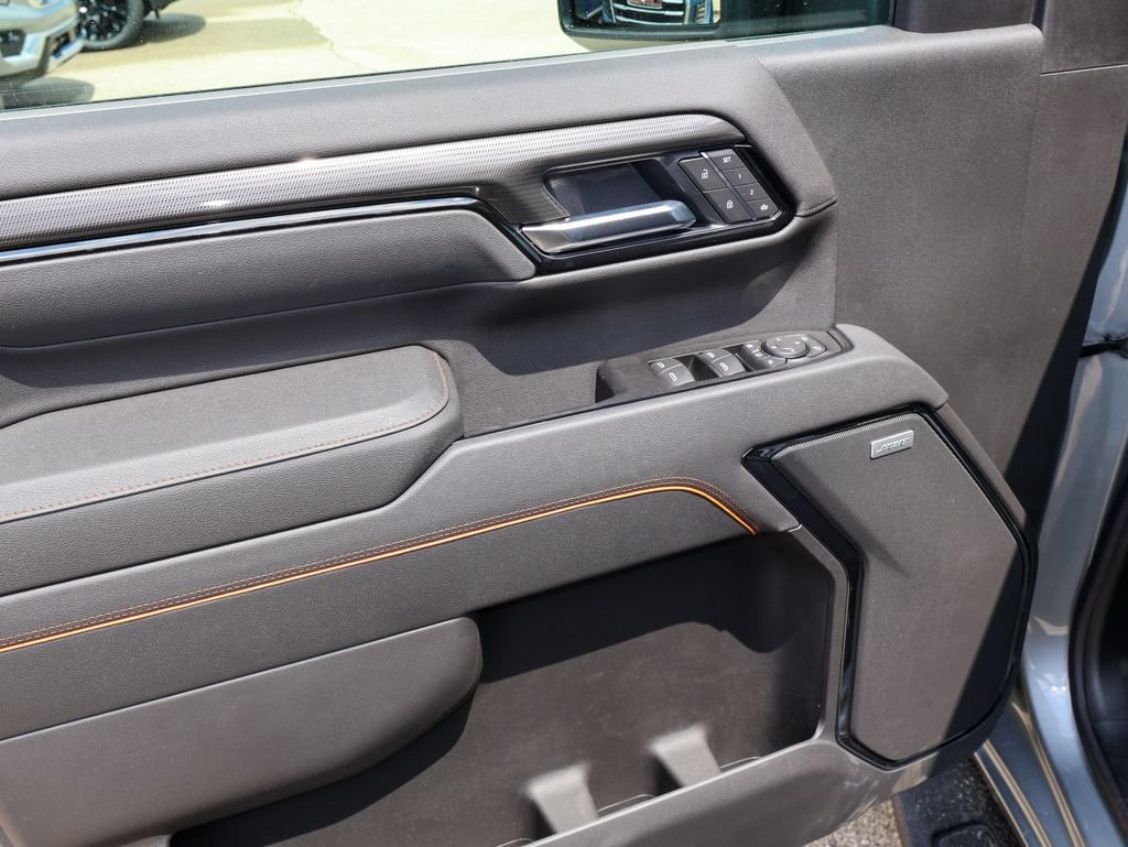 New 2026 GMC Sierra 2500 AT4 w/ AT4 Premium Plus Package AWD/4WD image 10