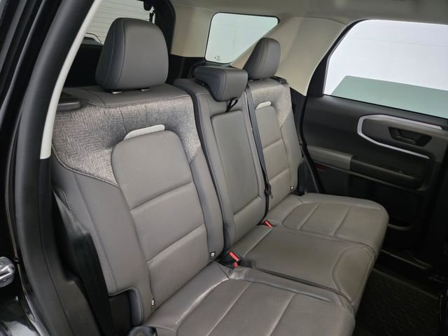 Used 2025 Ford Bronco Sport Badlands AWD/4WD image 16