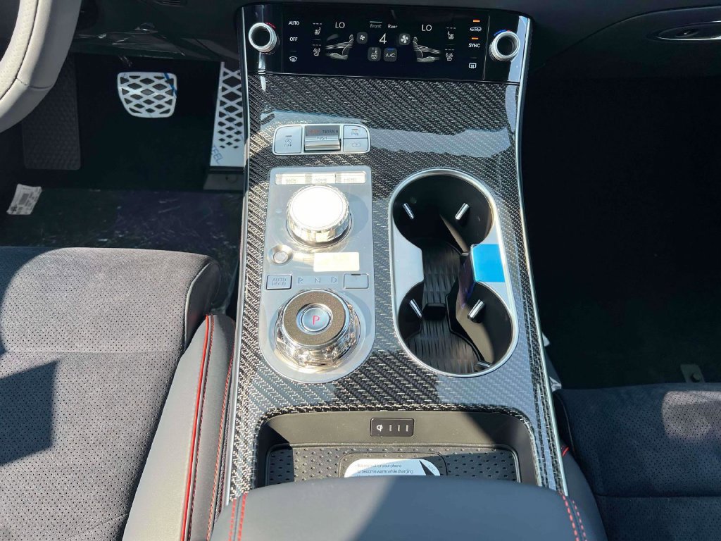 New 2027 Genesis GV70 3.5T Prestige AWD/4WD image 34