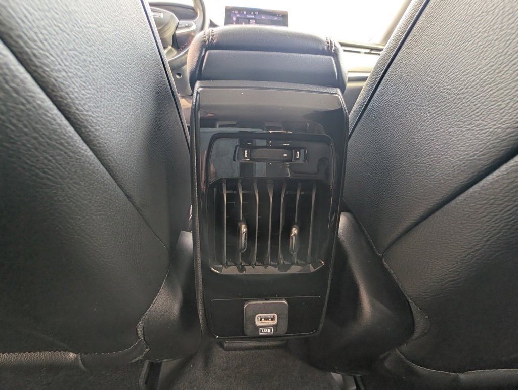 Used 2022 Jeep Compass Limited image 32