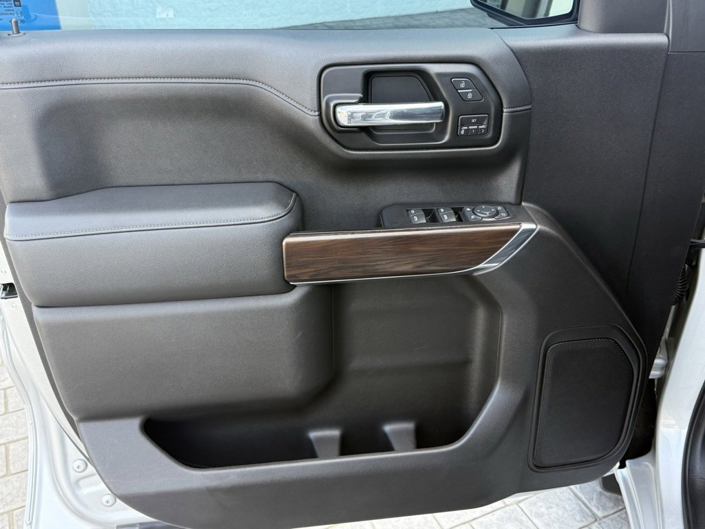 Used 2019 GMC Sierra 1500 SLT w/ Max Trailering Package image 26