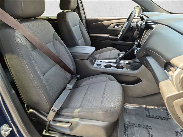 Used 2023 Chevrolet Traverse LT FWD image 21