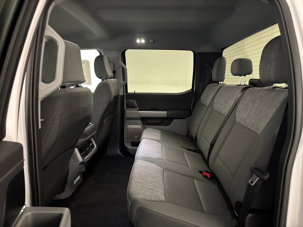 New 2026 Ford F250 XLT w/ XLT Premium Package image 14