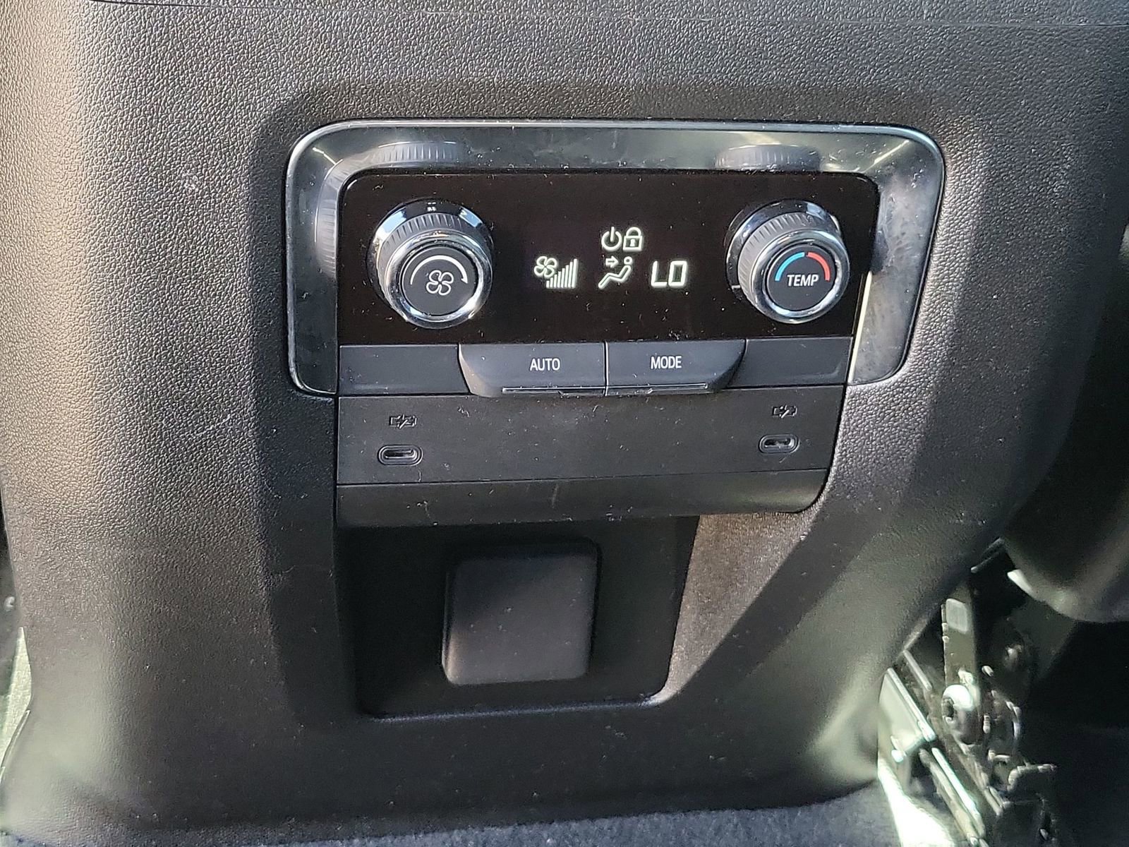 Certified 2025 Chevrolet Tahoe Z71 image 20