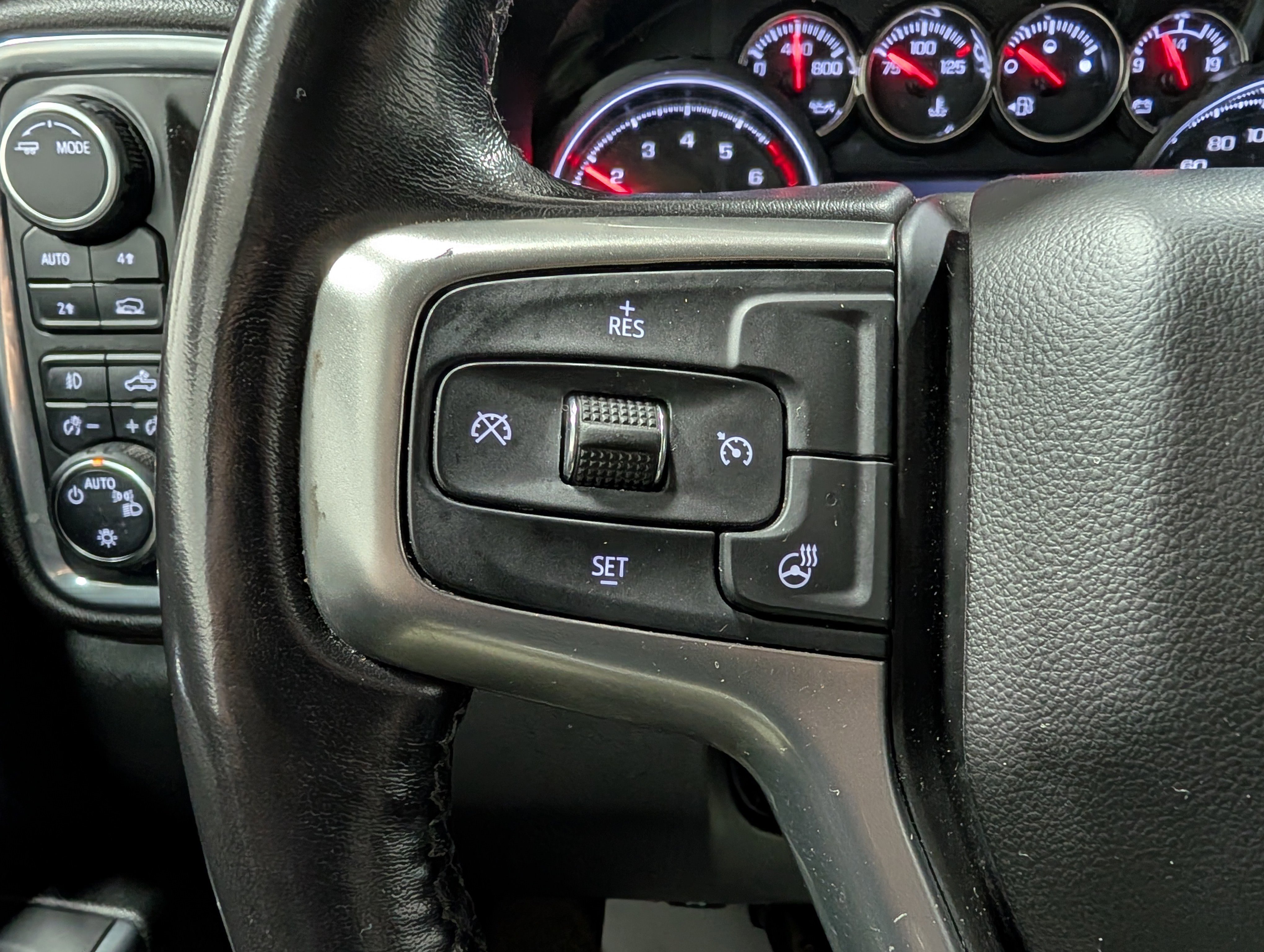 Used 2021 Chevrolet Silverado 1500 RST w/ Rally Edition image 22