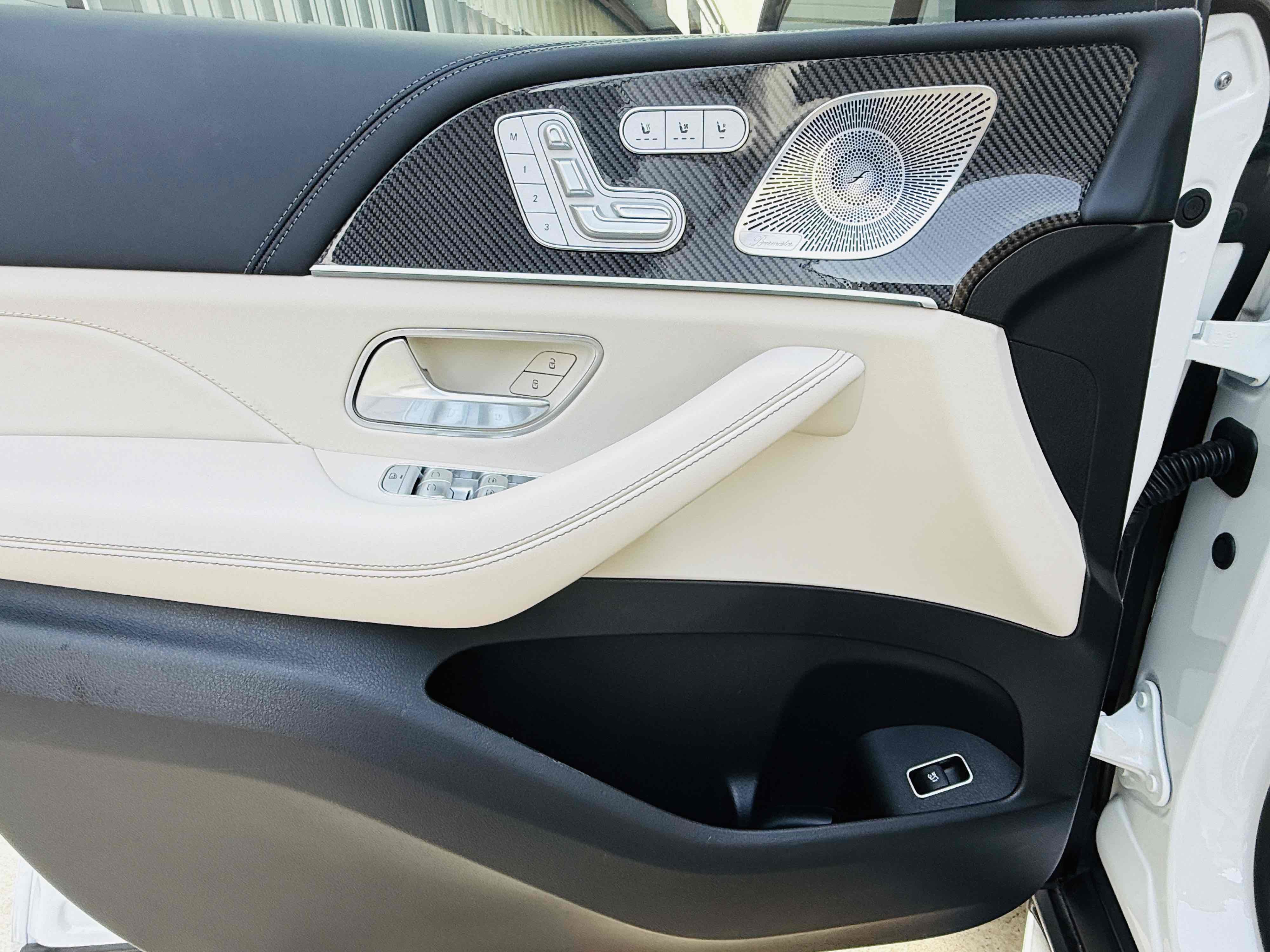 Used 2024 Mercedes-Benz GLS 63 AMG 4MATIC image 53