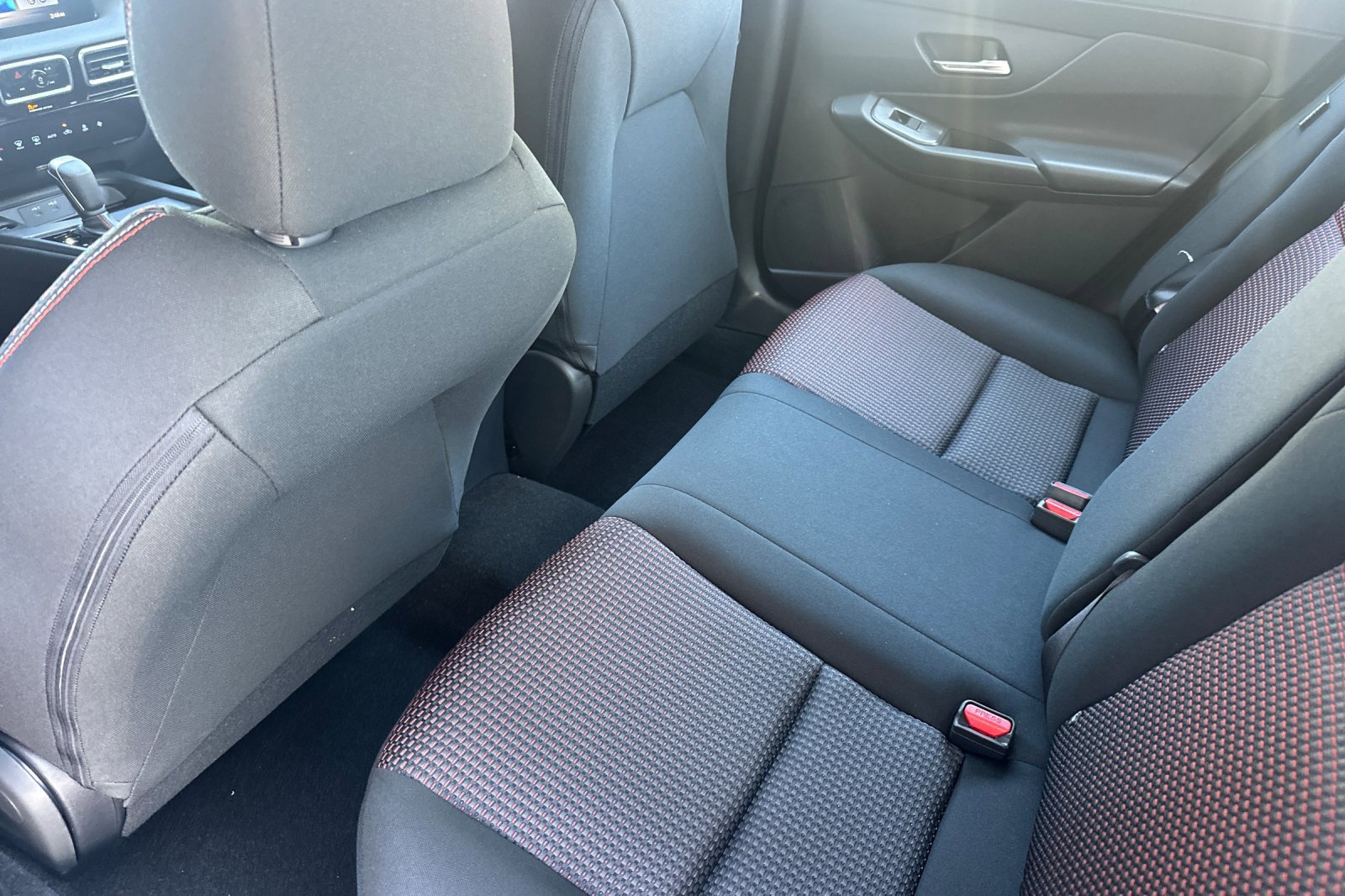 New 2027 Nissan Sentra SR FWD image 14