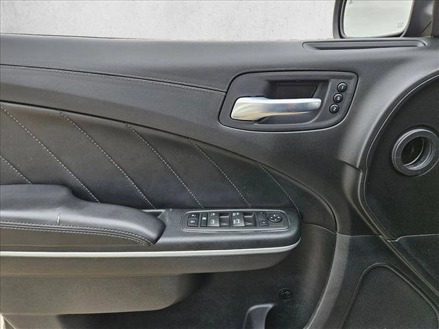 Used 2022 Dodge Charger Scat Pack image 9