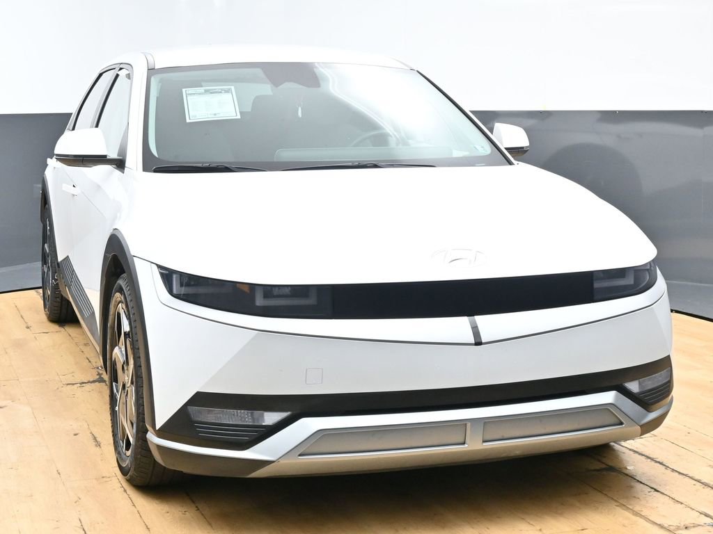 Used 2023 Hyundai Ioniq 5 SE w/ Cargo Package image 4