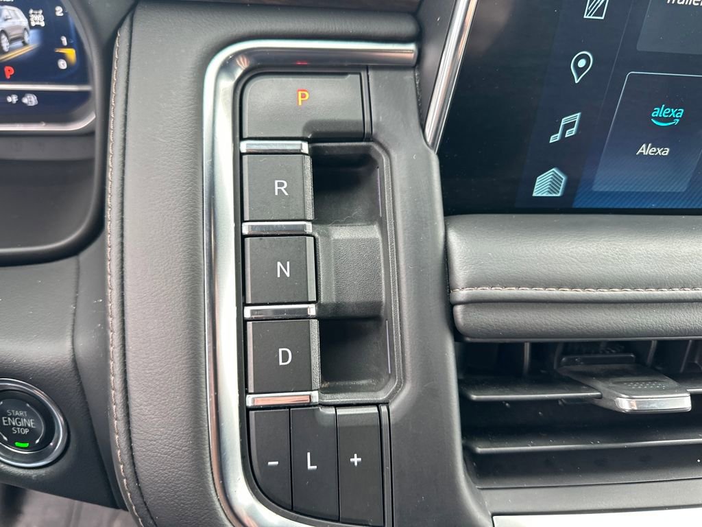 Certified 2023 Chevrolet Suburban High Country w/ Premium Package 2 image 21