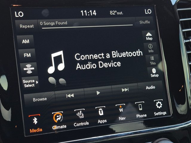 Used 2019 Jeep Grand Cherokee Altitude RWD image 9