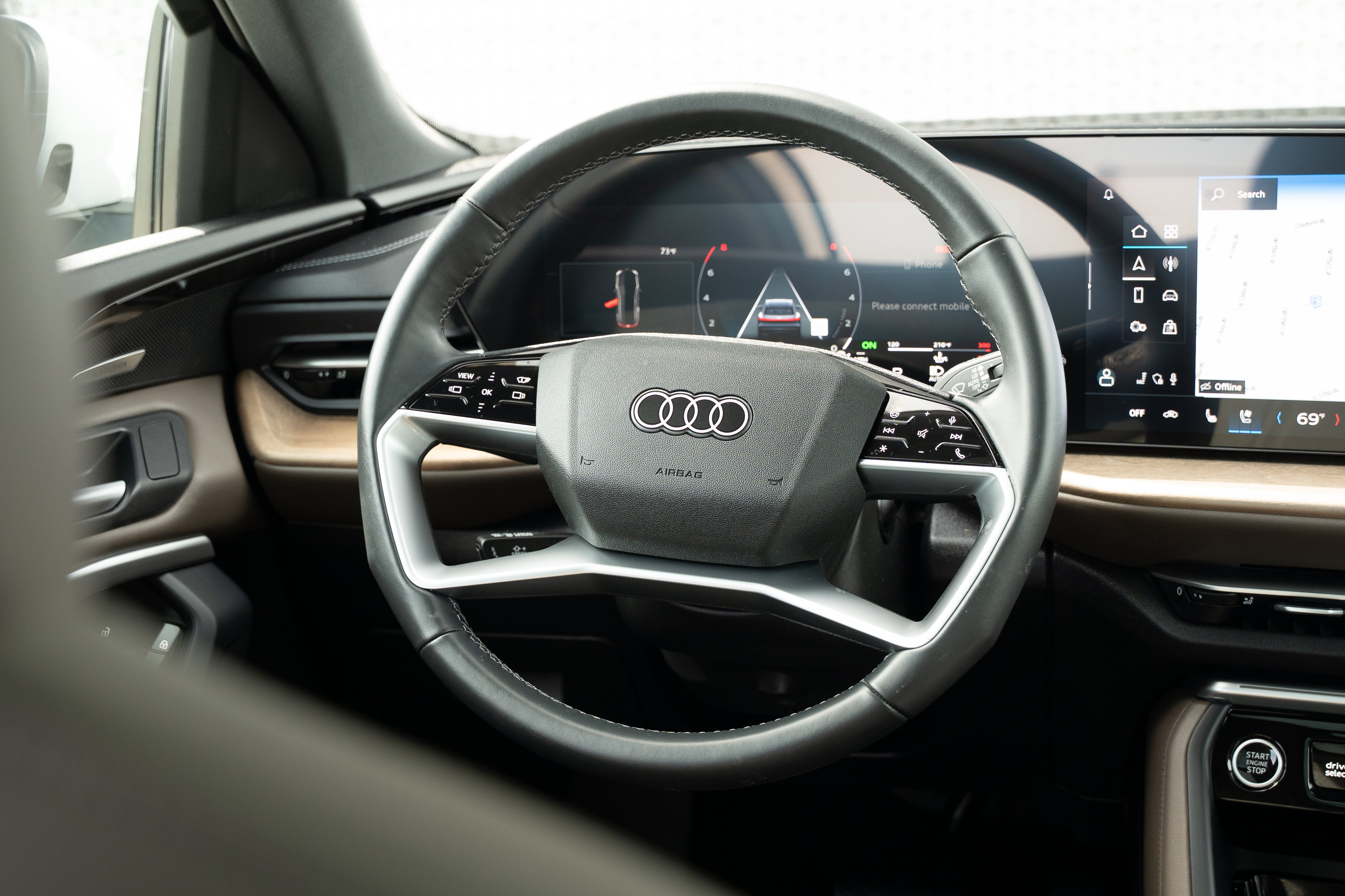 Certified 2025 Audi Q5 Premium Plus w/ Premium Plus AWD/4WD image 9