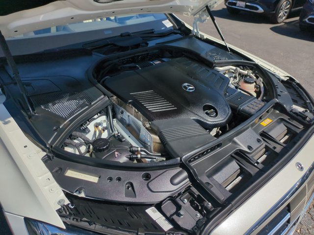 Certified 2022 Mercedes-Benz S 500 4MATIC image 28
