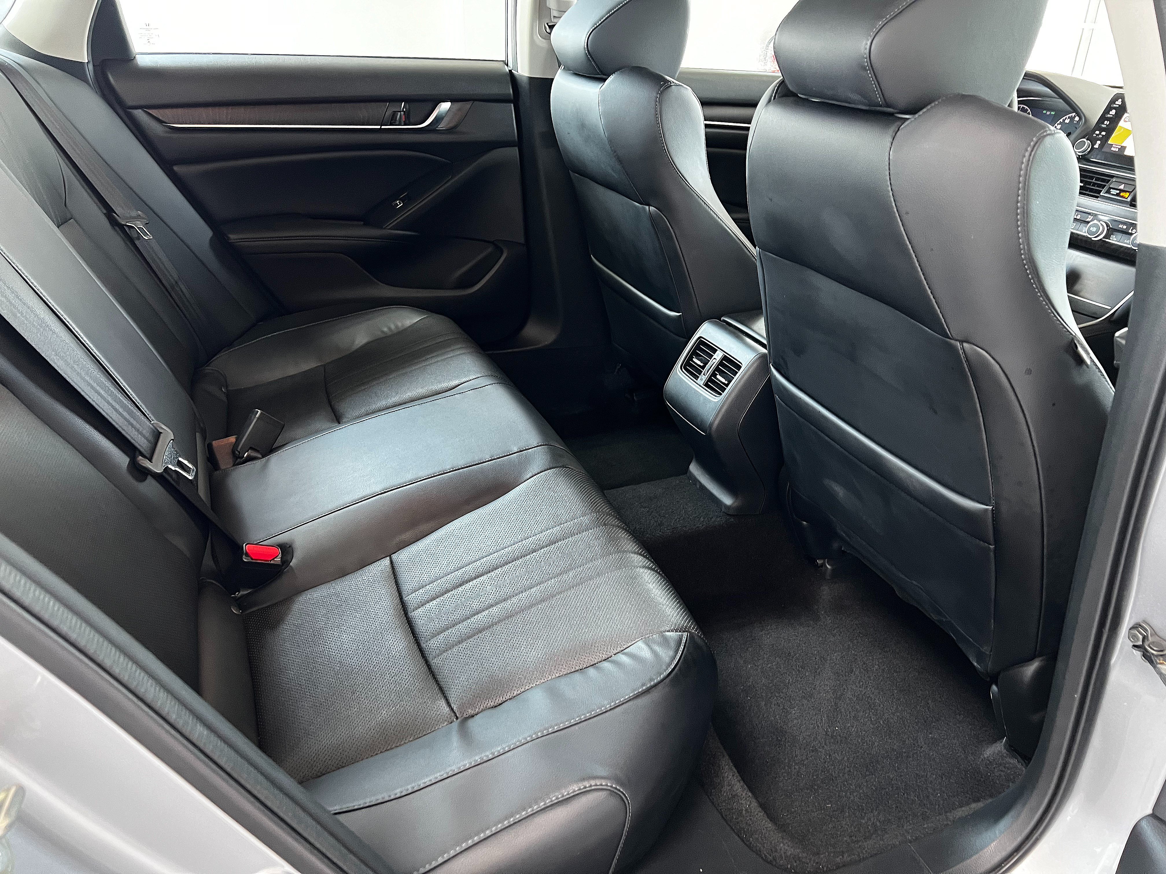 Used 2018 Honda Accord EX-L image 24