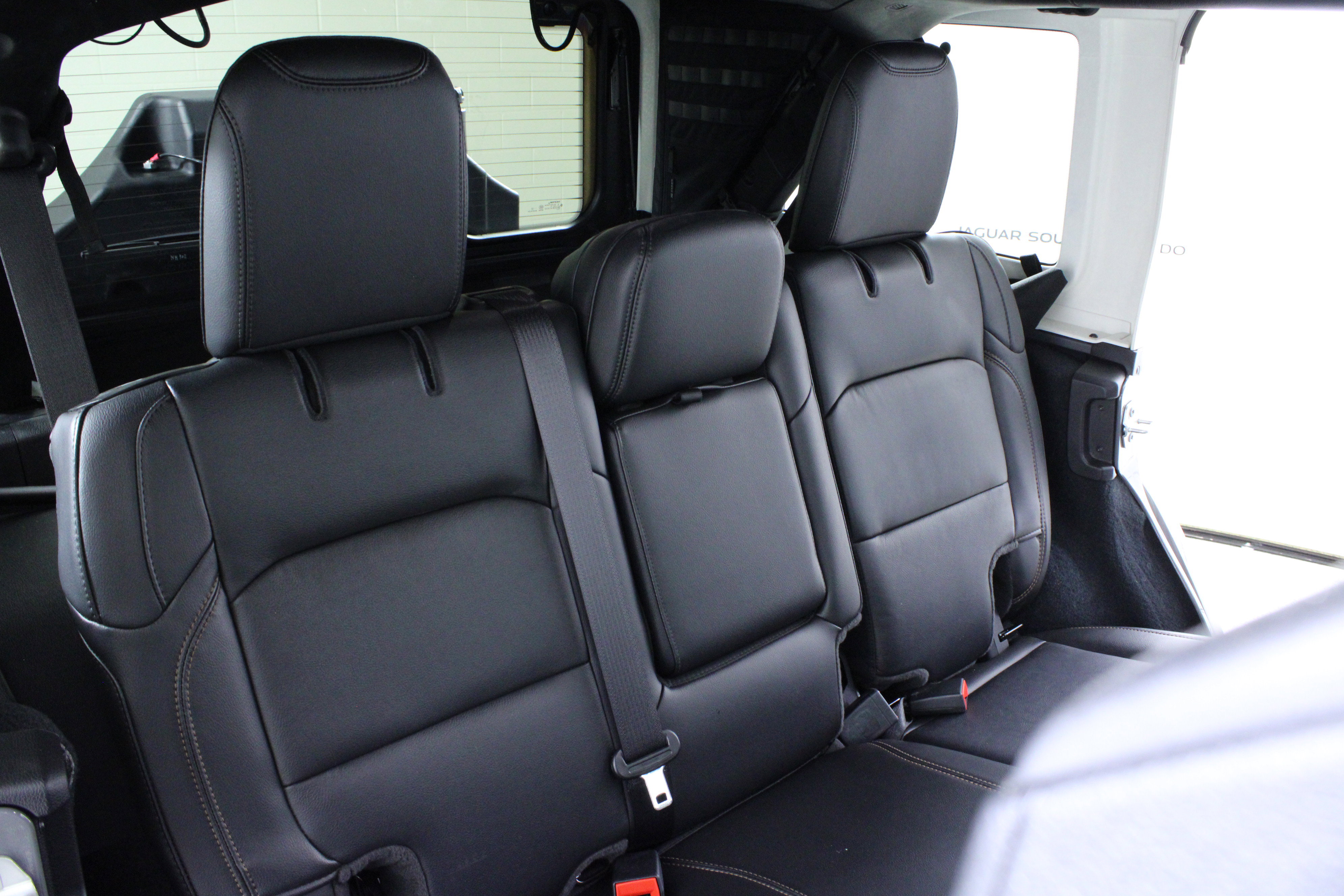 Used 2023 Jeep Wrangler Unlimited Rubicon 392 image 16