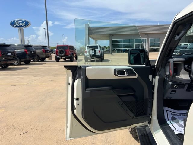 New 2026 Ford Bronco Outer Banks w/ Sasquatch Package AWD/4WD image 9