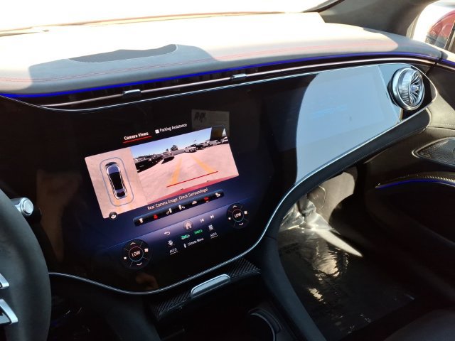 Certified 2022 Mercedes-Benz EQS AMG 4MATIC image 6