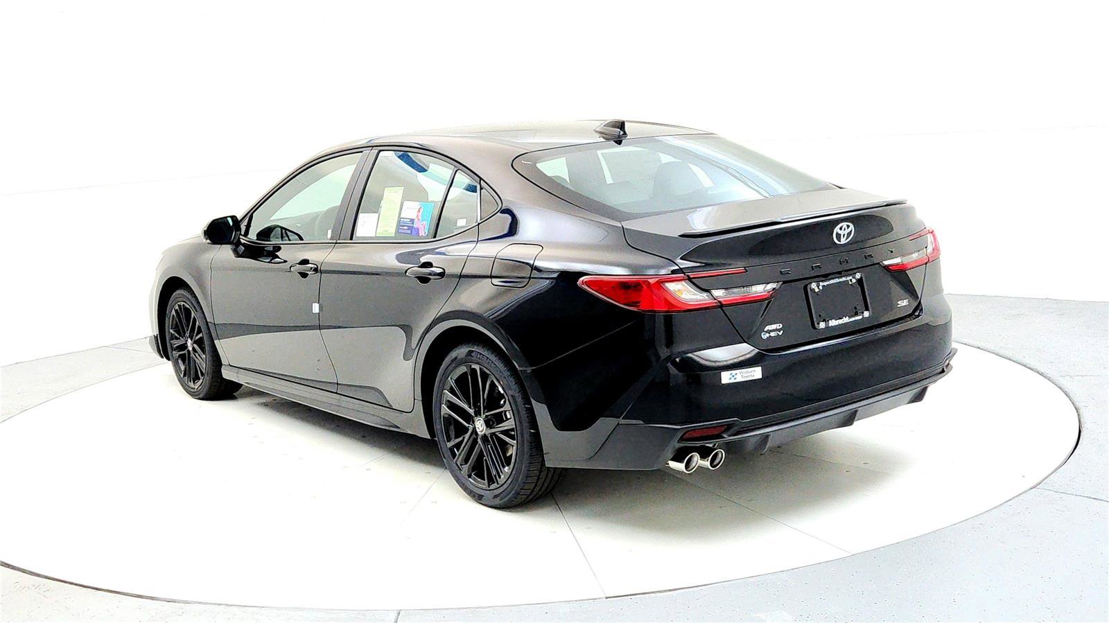 New 2026 Toyota Camry SE image 4