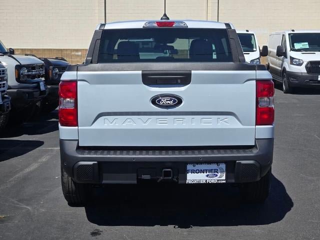 New 2026 Ford Maverick XLT w/ XLT Luxury Package FWD image 32