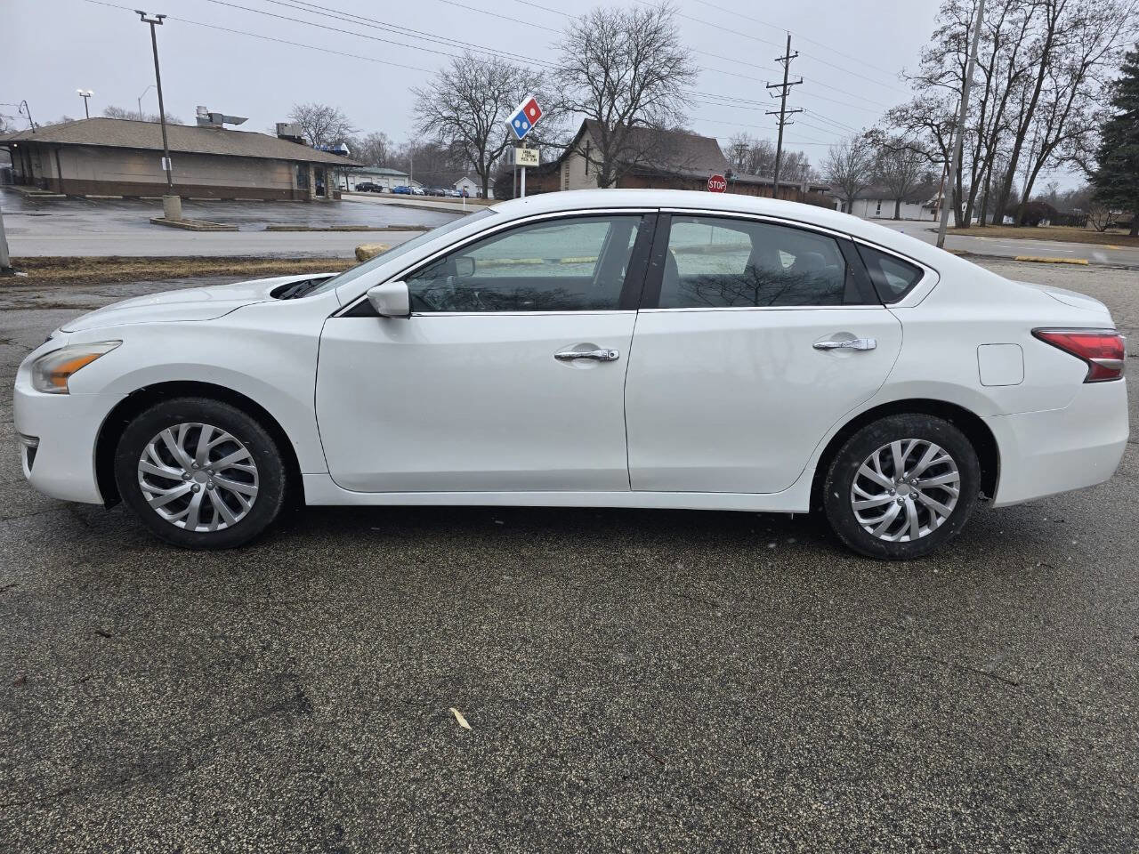 Used 2015 Nissan Altima 2.5 S w/ Power Driver Seat Package FWD image 5