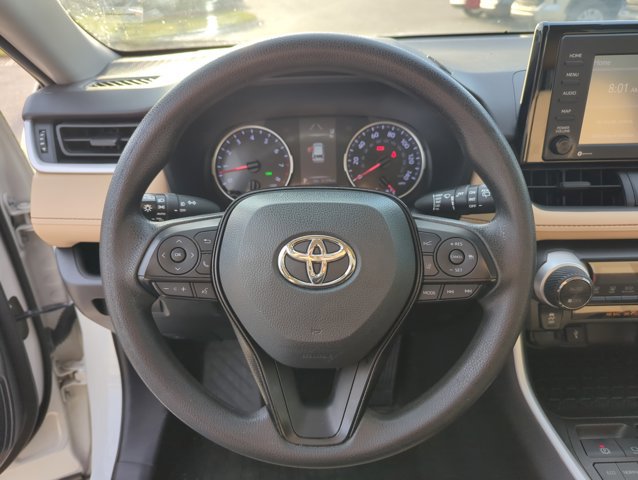 Used 2021 Toyota RAV4 XLE FWD image 13