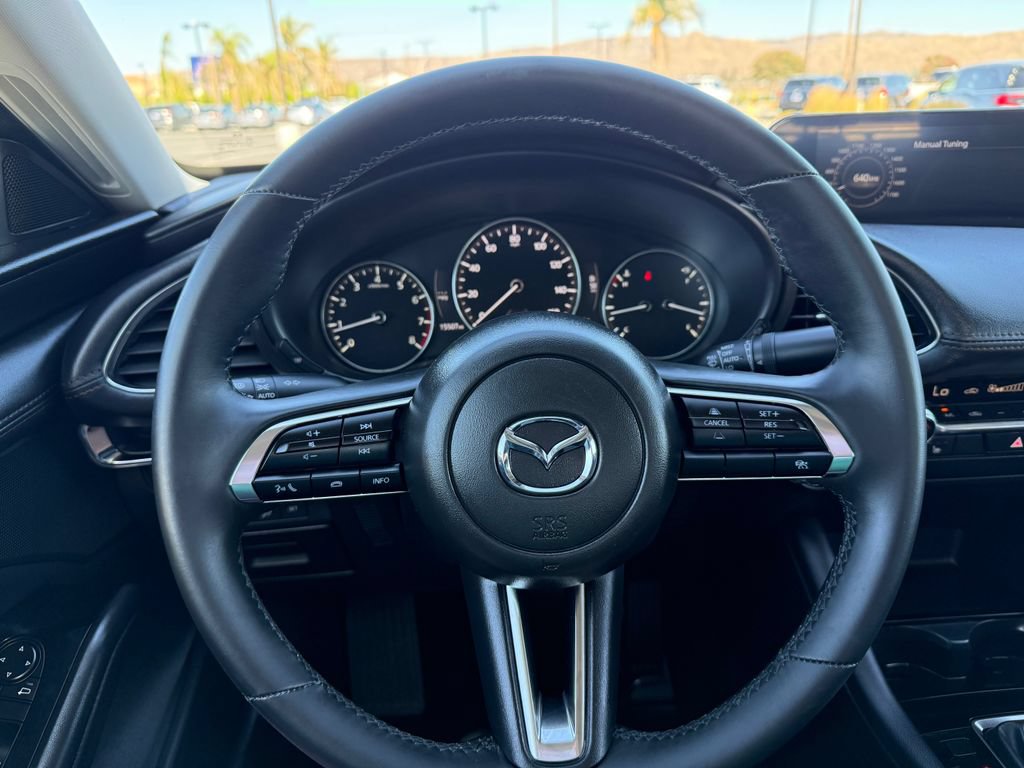 Used 2024 MAZDA MAZDA3 s FWD image 19