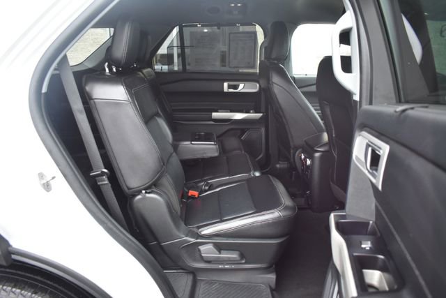 Used 2023 Ford Explorer Limited image 45