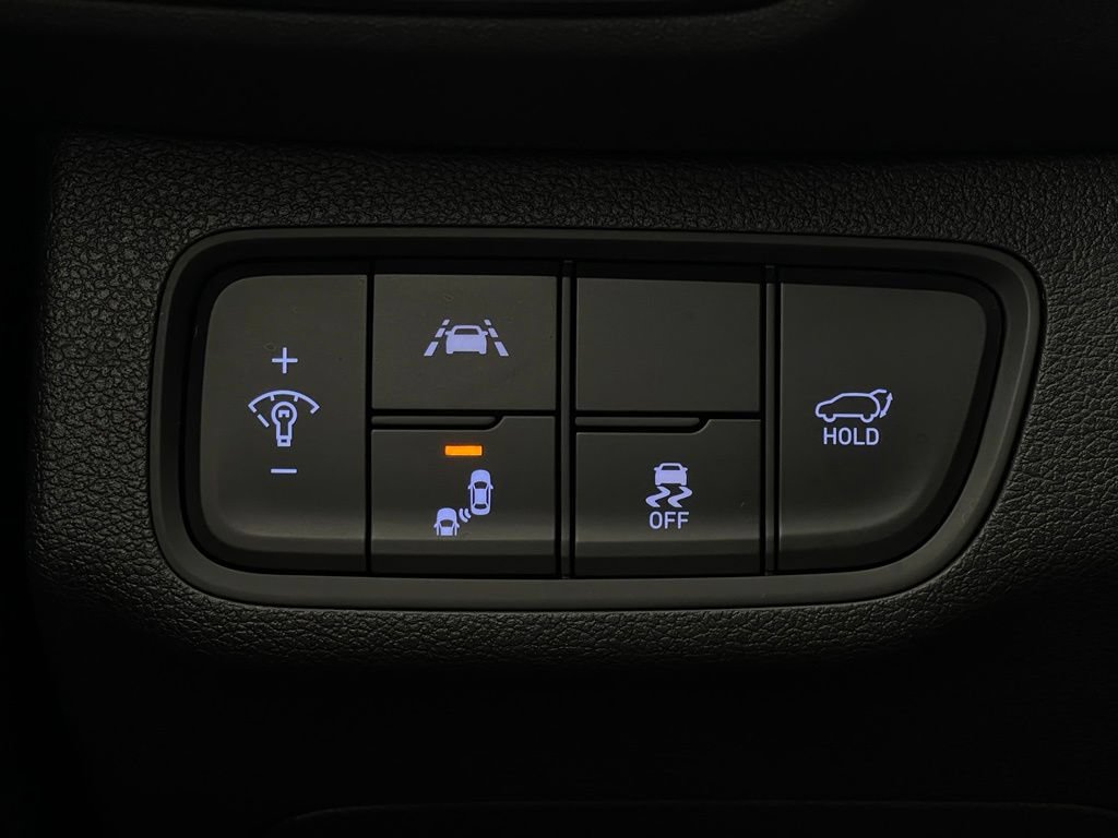 Used 2020 Hyundai Santa Fe Limited FWD image 23