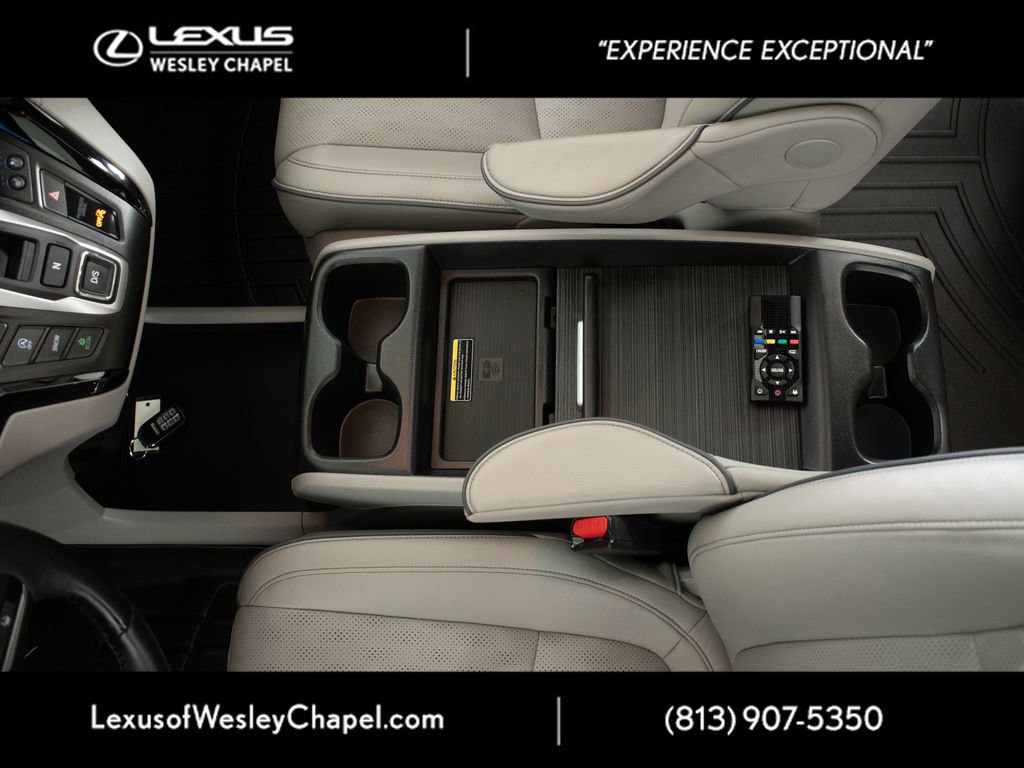 Used 2023 Honda Odyssey Elite image 34