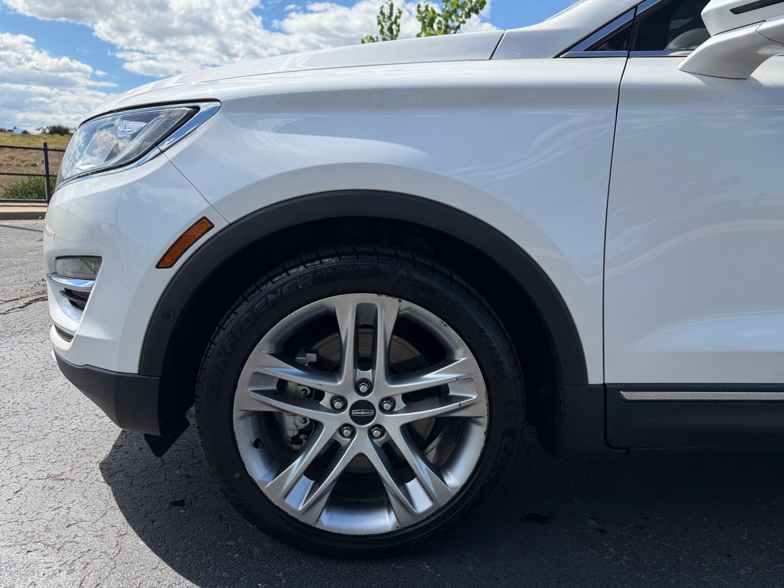 Used 2017 Lincoln MKC Reserve AWD/4WD image 24