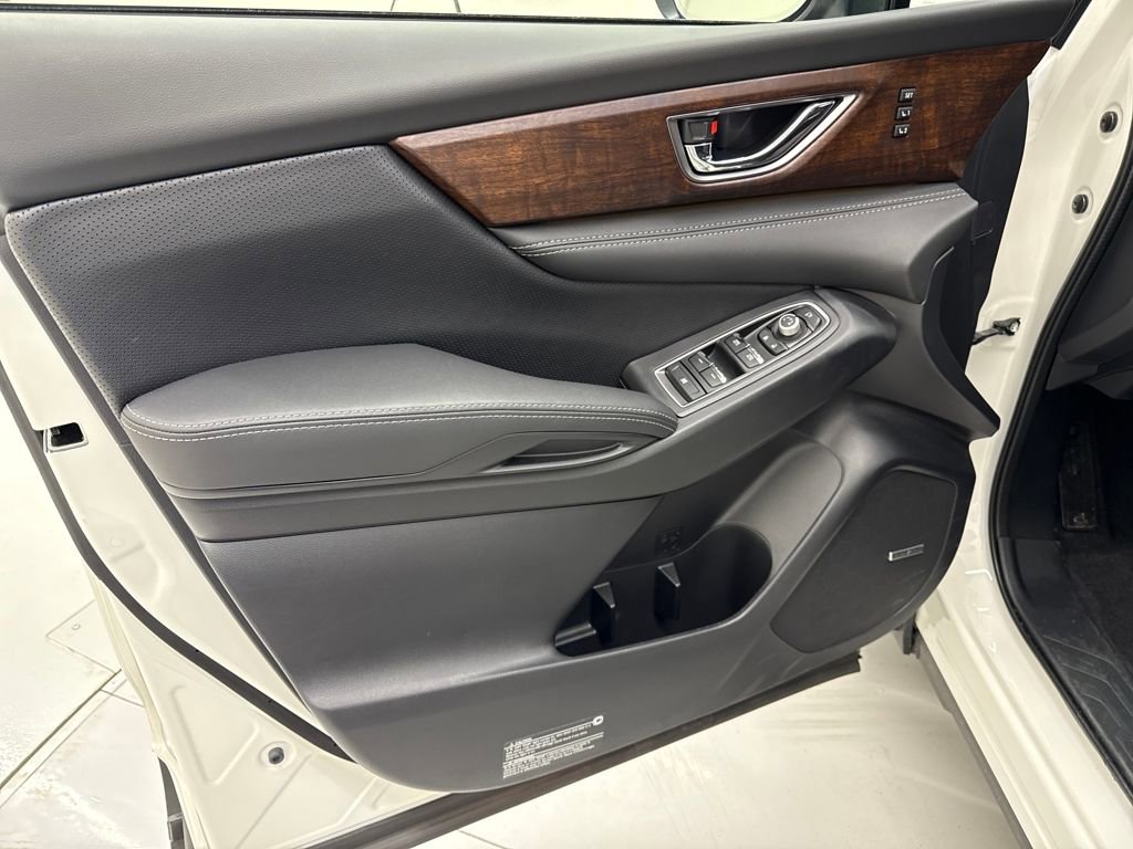 Certified 2025 Subaru Ascent Touring image 11
