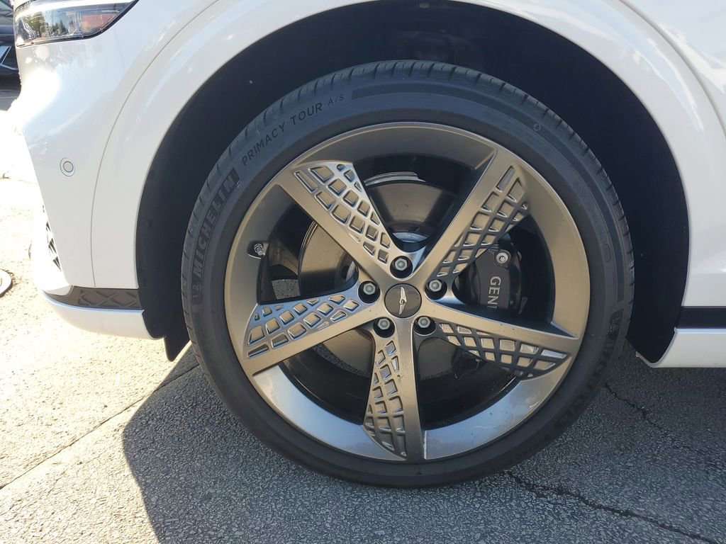 Used 2023 Genesis GV70 2.5T w/ Sport Prestige Package image 9