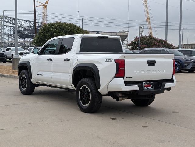 Used 2026 Toyota Tacoma TRD Off-Road AWD/4WD image 8
