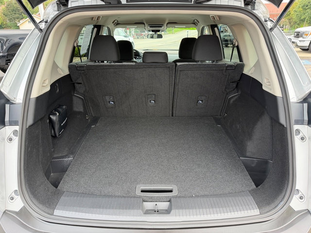 Used 2022 Nissan Rogue SV AWD/4WD image 6