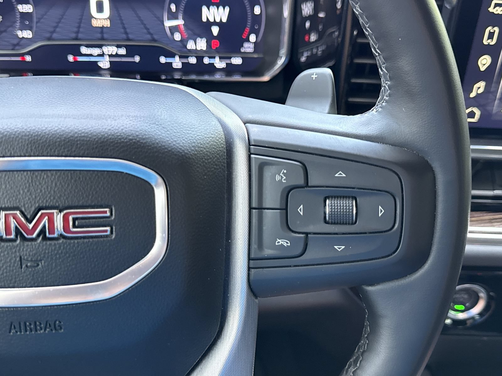 Used 2024 GMC Sierra 1500 Elevation AWD/4WD image 19