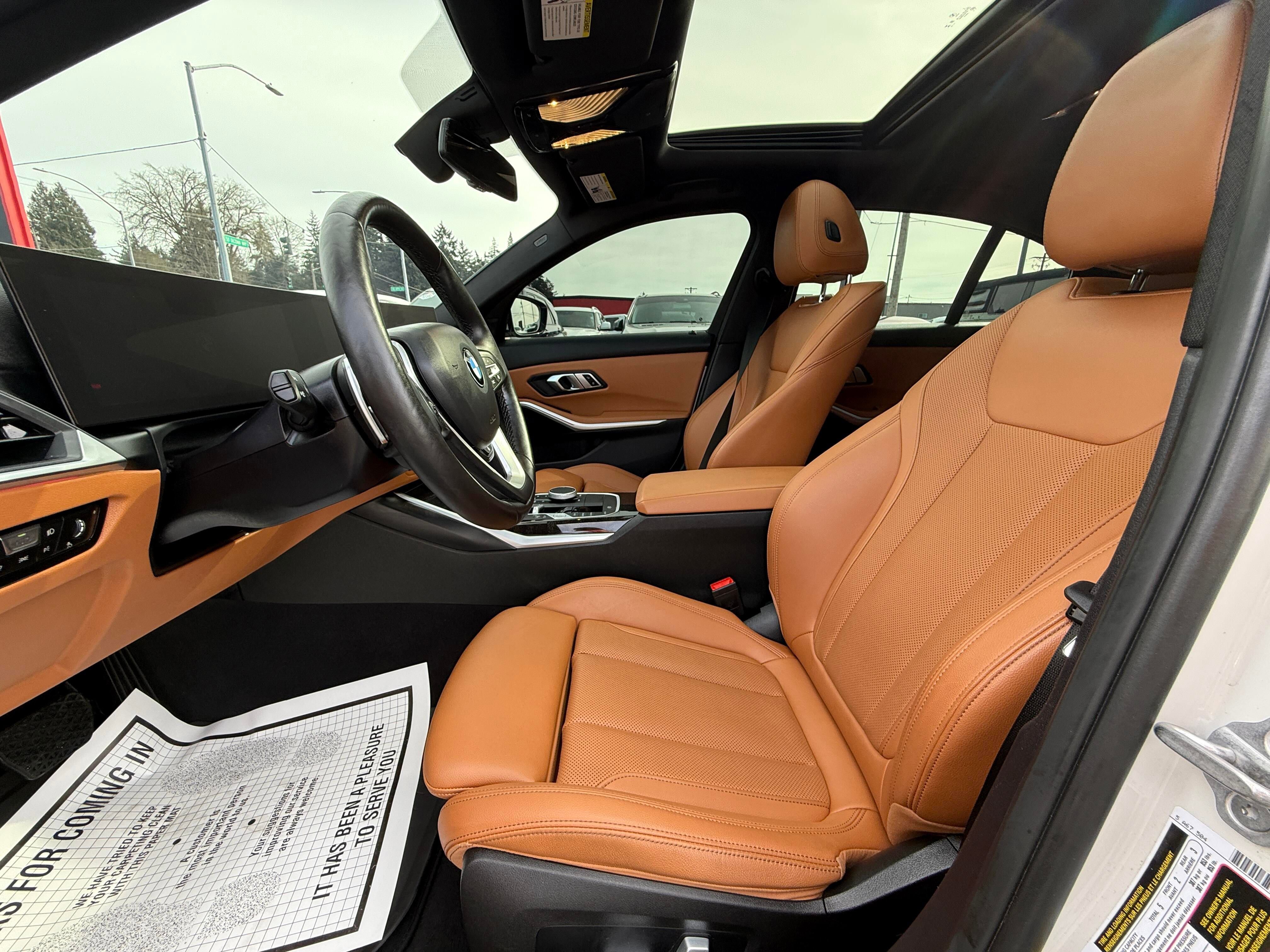 Used 2023 BMW 330i xDrive Sedan w/ Convenience Package image 7