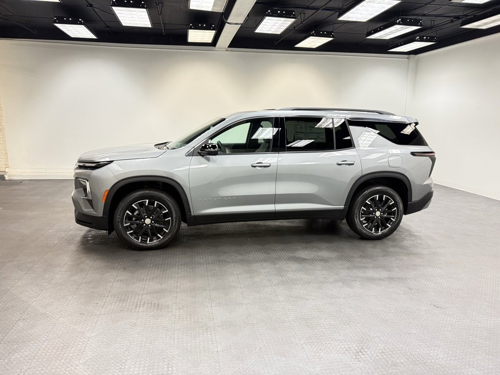 New 2026 Chevrolet Traverse LT w/ Sun and Wheel Package image 2