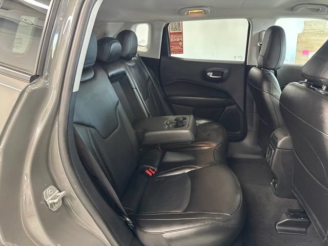 Used 2020 Jeep Compass Limited AWD/4WD image 28