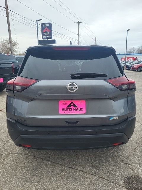 Used 2021 Nissan Rogue S image 21