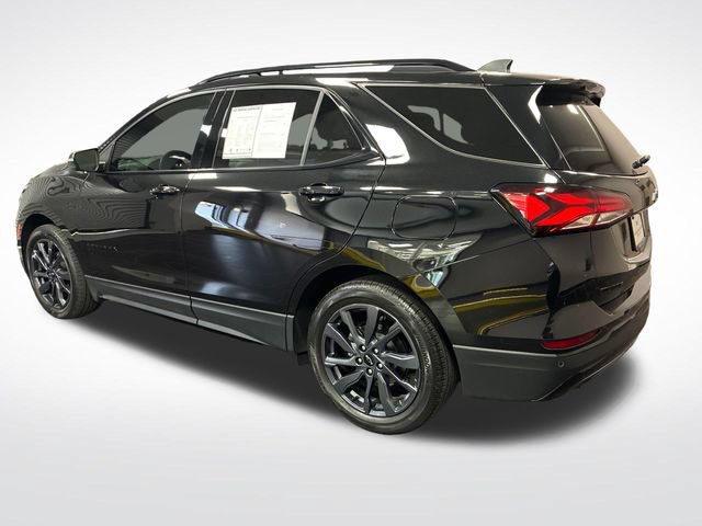 Used 2024 Chevrolet Equinox RS w/ RS Leather Package FWD image 3