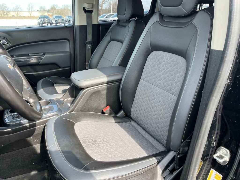 Used 2019 Chevrolet Colorado Z71 image 17