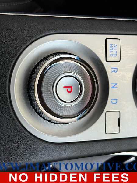 Used 2023 Genesis GV70 2.5T w/ Select Package image 33