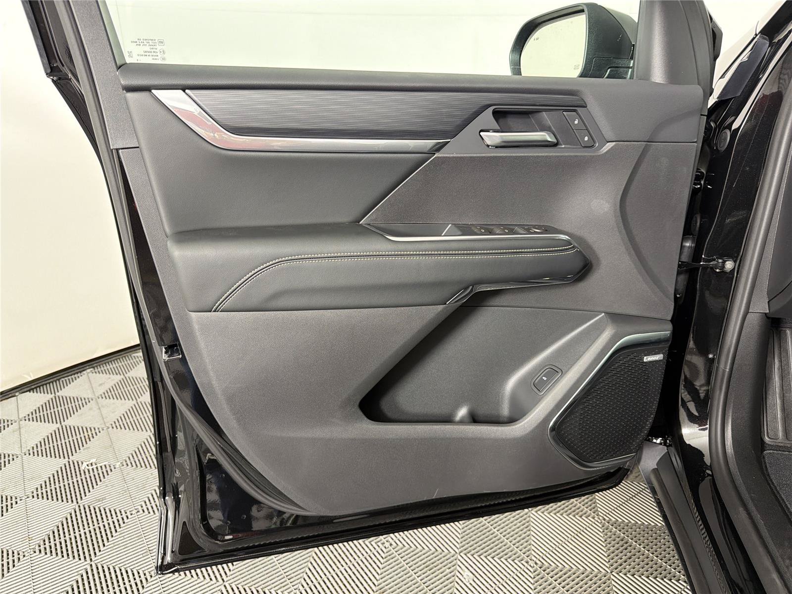 New 2026 GMC Acadia Elevation w/ Black Edition FWD image 8